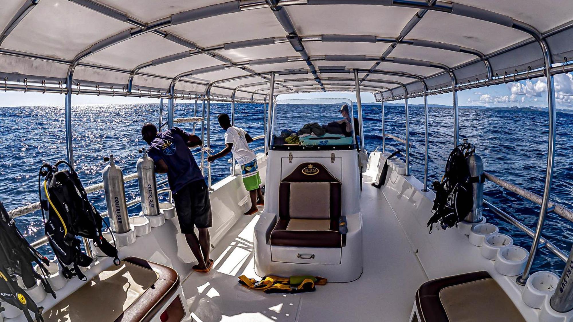 Maison Ylang Dive Center Nosy-Be Exterior foto